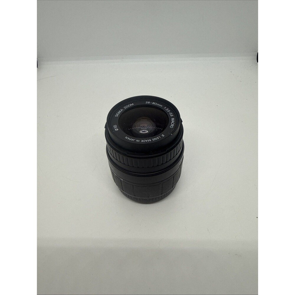 Sigma 28-80mm f/3.5-5.6 Macro Lens